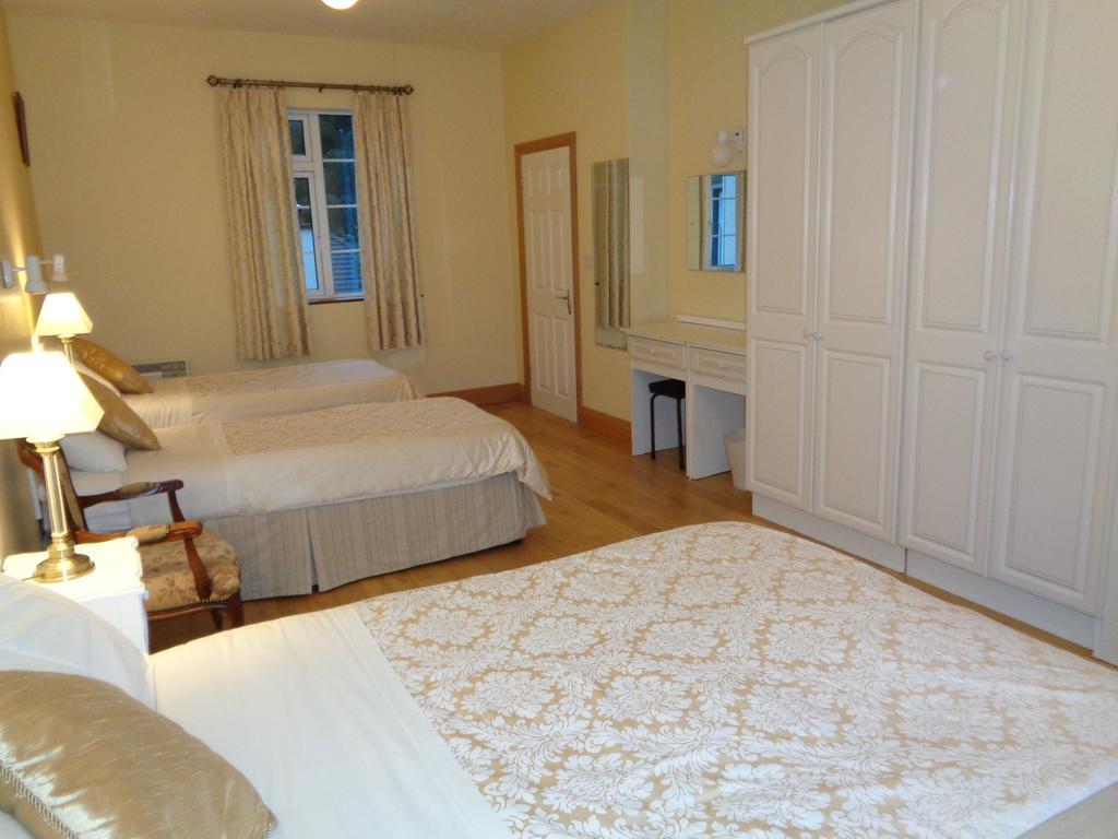 Redwood Bed & Breakfast Killarney Room photo